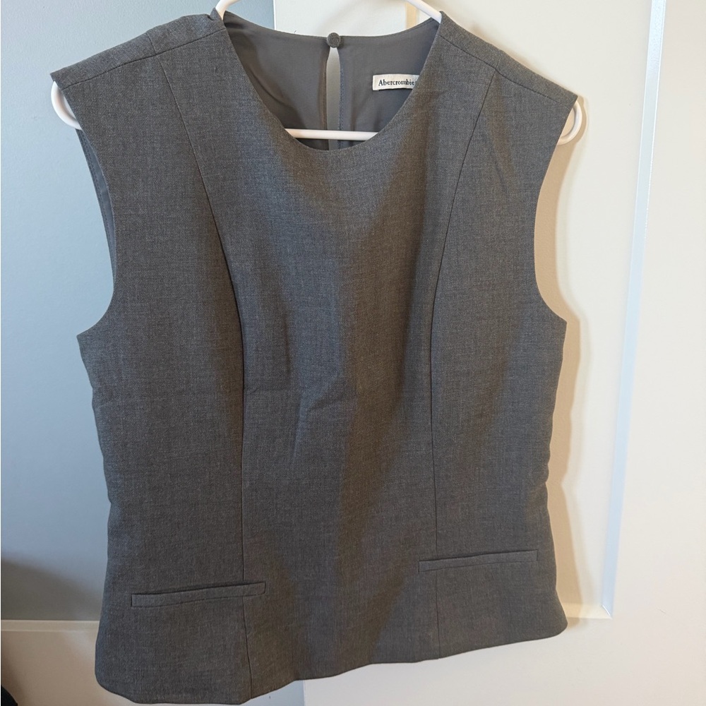 NWOT Abercrombie Blouse